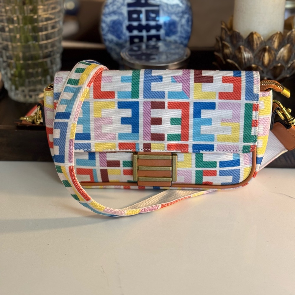 Design Inspired Multicolor Crossbody Bag! - image 1